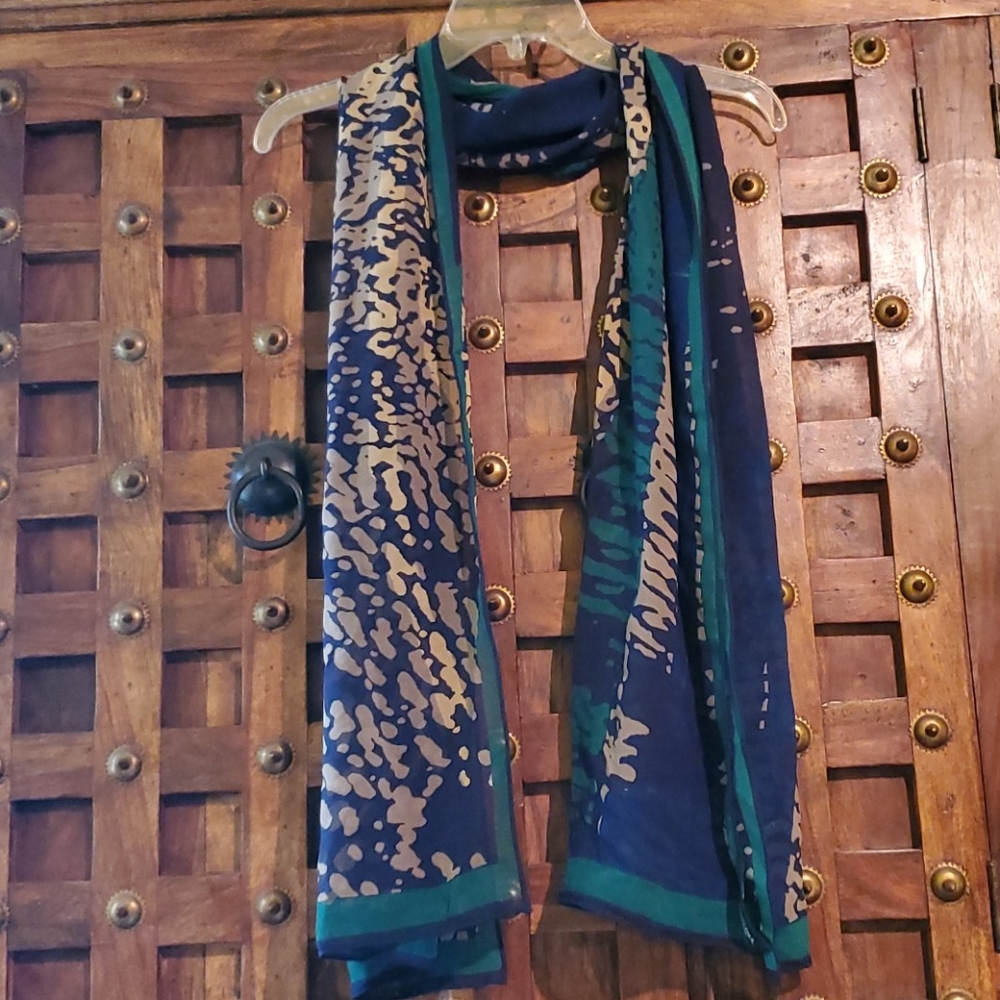 Scarf